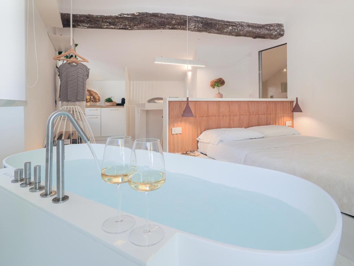 Apartment Dreamers Sea View *